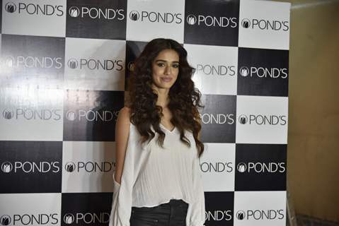 Disha Patani Endorses 'Ponds'