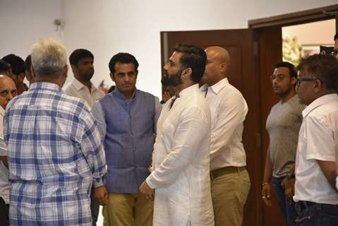 Prayer Meet of Suniel Shetty's Father Veerapa Shetty