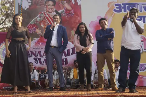 Swara Bhaskar Performs at Music Launch of 'Anarkali of Aarah'
