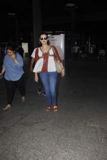 Dia Mirza Snapped at Airport