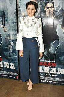 Taapsee Pannu Promotes 'Naam Shabana'