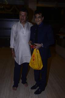 Sachin Tendulkar and other celebs at Anu Malik's 'Mata Ki Chowki'