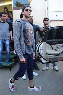 Hrithik Roshan Snapped at Mehboob Studios