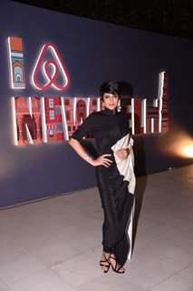 Airbnb Launch with Sonam Kapoor and Mandira Bedi