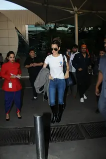 Kangana Ranaut returns from 'Vaishnodevi'