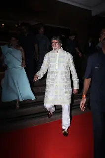 Celebs grace 'Hello Awards 2017'