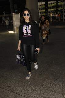 AirportSpottings: Celebs Snapped at Airport!