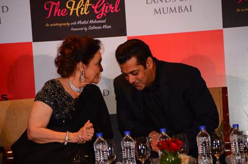 Salman Khan at Khalid Mohamed's book launch on Asha Parikh!