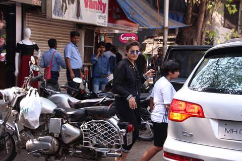 #Snapped: Celebs spotted around the town!