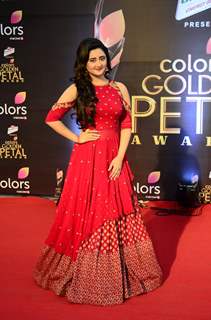 Rashami Desai at Golden Petal Awards 2017
