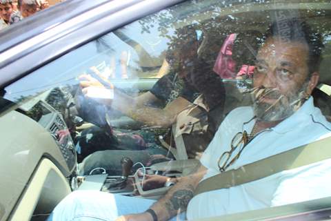 #Snapped: Sanjay Dutt leaves from Andheri Court!