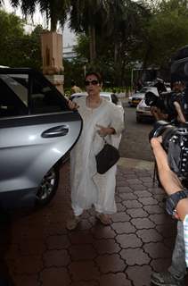 Celebs attend Prayer Meet of Vinod Khanna