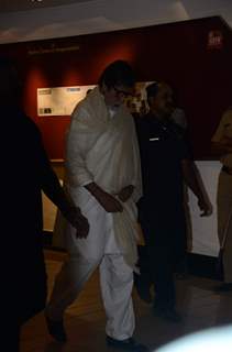 Celebs attend Prayer Meet of Vinod Khanna