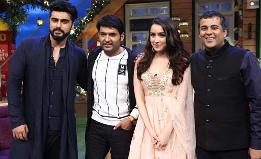 Arjun Kapoor, Shraddha Kapoor and Chetan Bhagat promote'Half Girlfriend' on 'The Kapil Sharma Show'