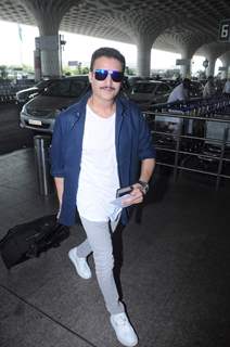 Actor Jimmy Shergill snapped at the airport