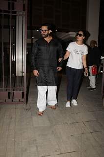 Lovely Couple Saif - Kareena's Anniversary Dinner