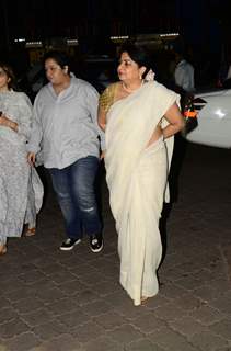 Celebrities at Ram Mukheriji's prayer meet