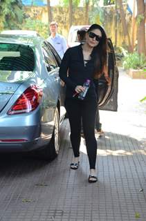 Kareena Kapoor in a all black attire