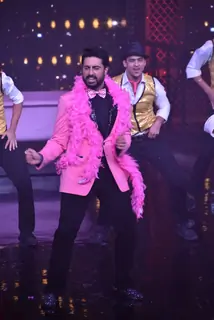 Abhishek Bachchan dances at Lip Sinc Battle