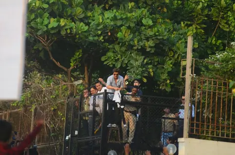 Shah Rukh Khan with son AbRam Khan