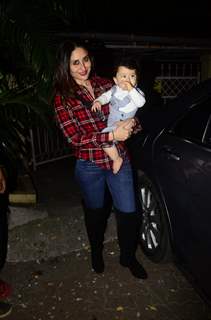 Kareena's striking picture with her son