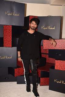 Stylish Shahid Kapoor at Kunal Rawal's Store Launch