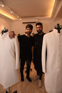Stylish Shahid Kapoor at Kunal Rawal's Store Launch