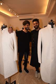 Stylish Shahid Kapoor at Kunal Rawal's Store Launch