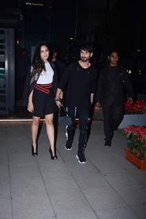 Mira Rajput walks hand-in-hand with husband Shahid Kapoor