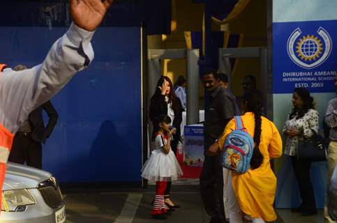 SRK, Aishwarya, Hrithik at their kids annual day