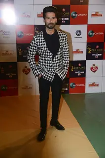 Kapoor strikes a pose for the shutterbugs