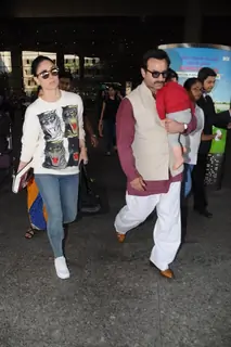 Saif and Kareena with baby Taimur return to Mumbai