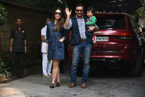 Kapoor Khandan's Annual Christmas Lunch