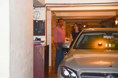 Christmas Party hosted by Saif and Kareena!