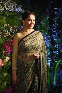 Kangana - Madhuri - Rekha at Virushka's Reception