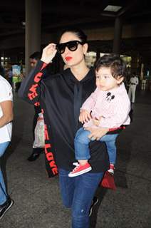 Mira with Misha Kapoor and Kareena with Taimur Ali Khan snapped