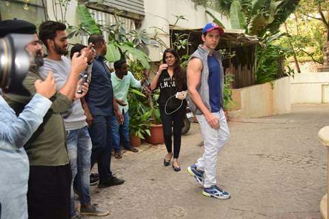 The charming Hrithik Roshan celebrates his Birthday with the media