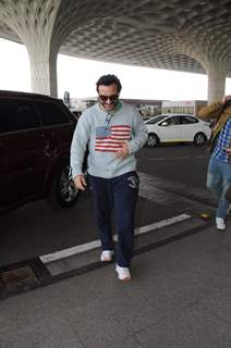 Saif Ali Khan and Sidharth Malhotra at the Airport