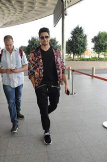 Saif Ali Khan and Sidharth Malhotra at the Airport