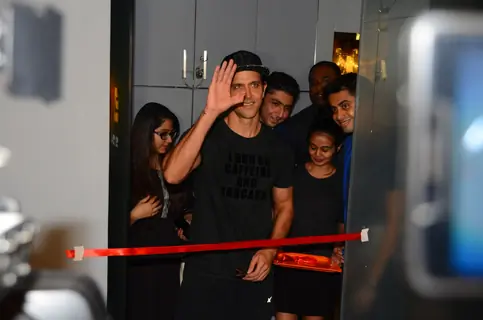 A dashing Hrithik Roshan at a Gym launch