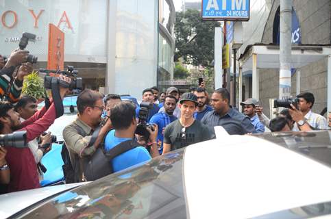 A dashing Hrithik Roshan at a Gym launch