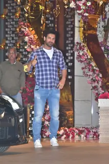 Shah Rukh, Aishwarya, Katrina, John at Ambani's Bash