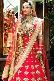 Sonam Kapoor Wedding Look