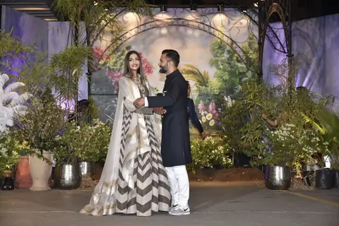 Sonam Kapoor and Anand Ahuja Reception Pictures