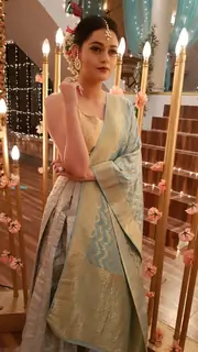 Vaishnavi Rao aka Manasi Mehndi Pics from Yeh Rishta Kya Kehlata Hai