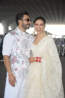 Ranveer- Deepika Leaving for Bangalore