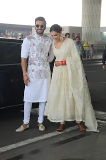 Ranveer- Deepika Leaving for Bangalore