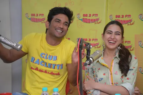 Sushant Singh Rajput and Sara Ali Khan promoting Kedarnath at Mirchi studio