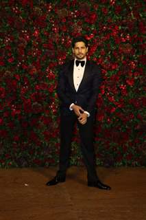 Sidharth Malhotra at Ranveer Deepika Wedding Reception Mumbai