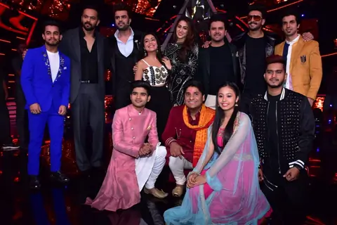 'Simmba' cast with Indian Idol 10 contestants